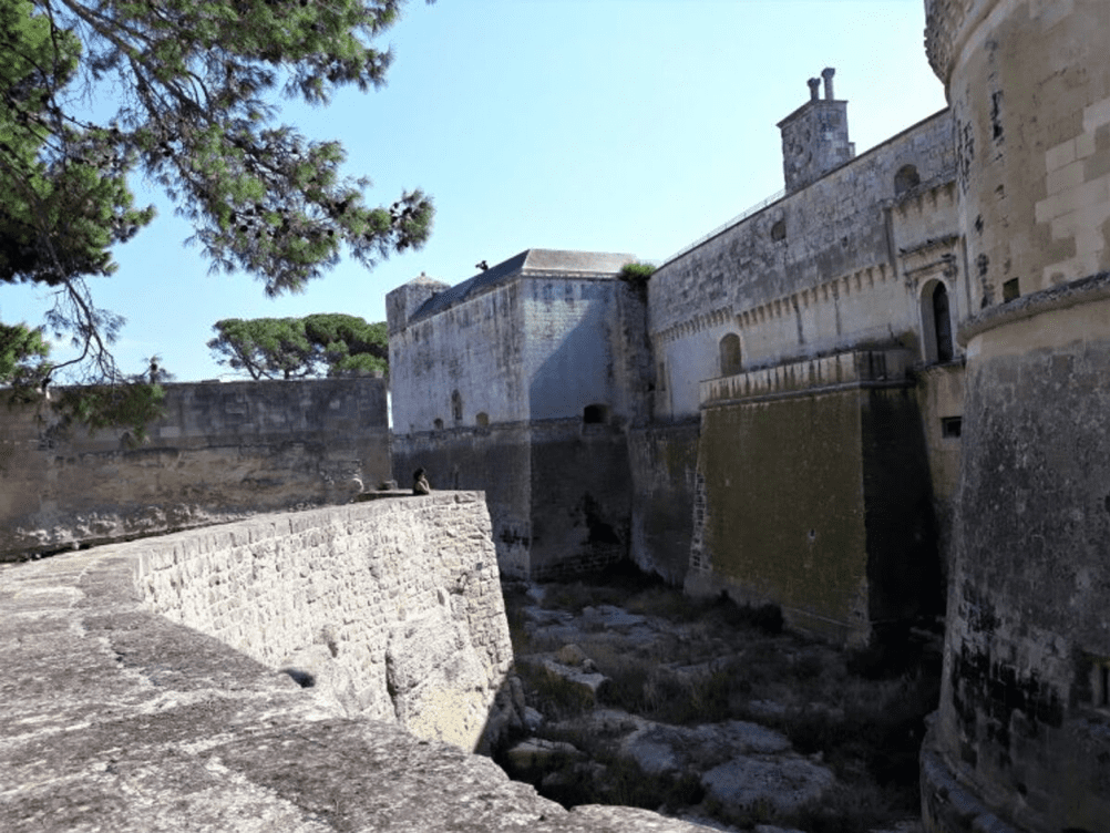 Cinta murari del Castello di Acaya