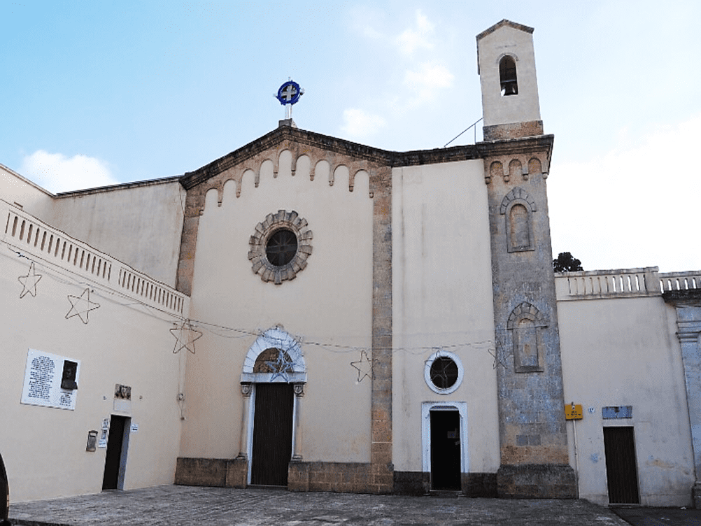 La Chiesa dei Cappuccini risale al 1600. All’interno di questo edificio è custodito un monumentale altare del XVIII secolo.